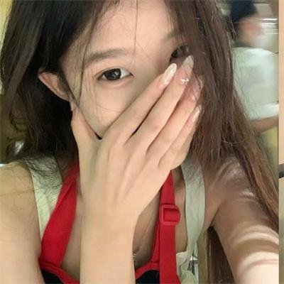 镜内情谜